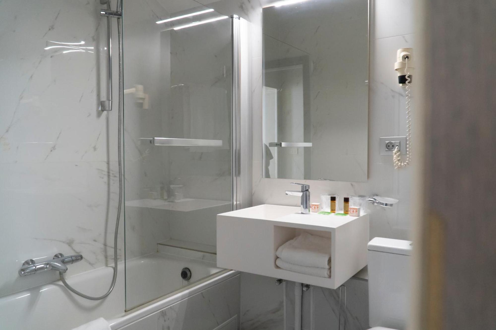 טורנאי Hotel D'Alcantara מראה חיצוני תמונה