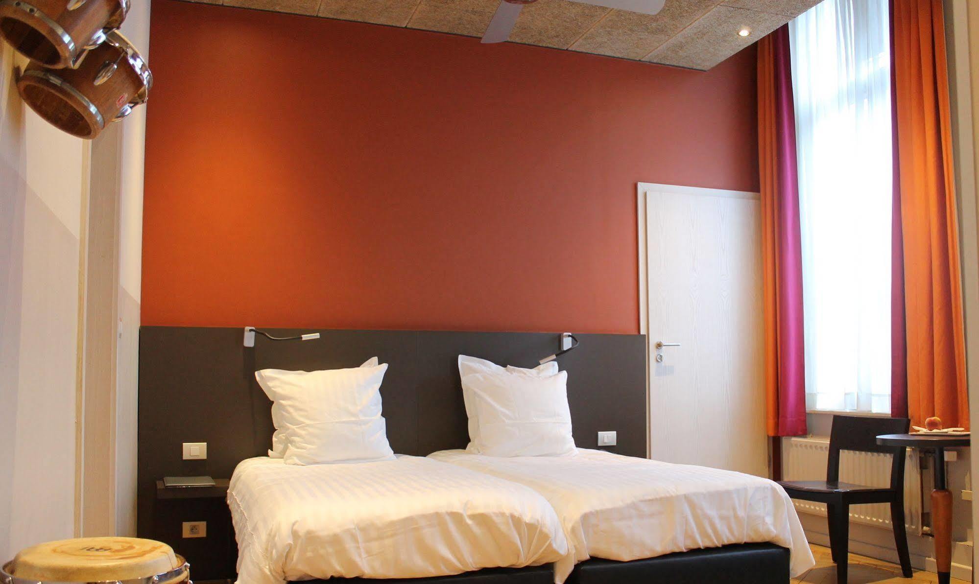 טורנאי Hotel D'Alcantara מראה חיצוני תמונה